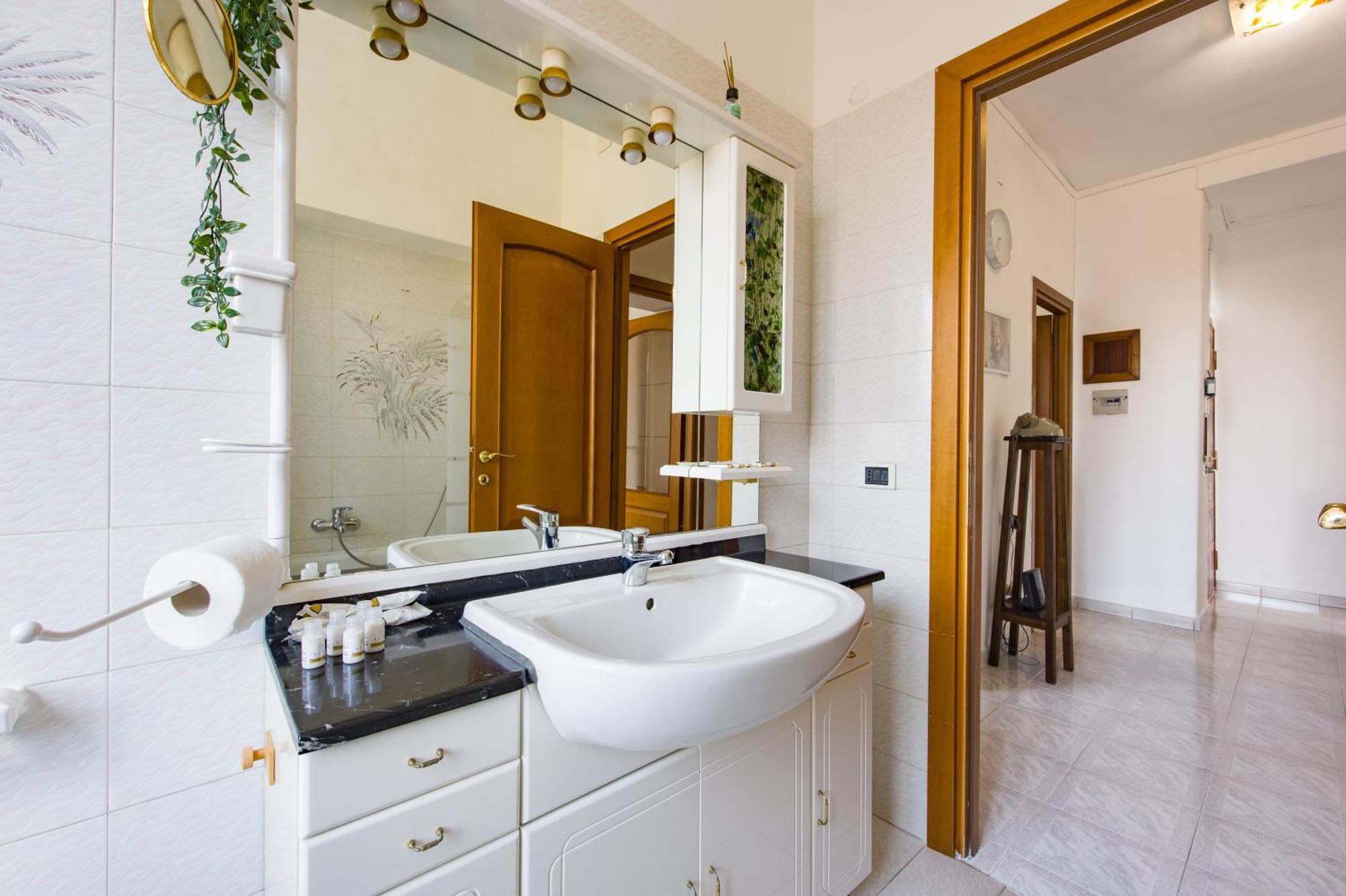 Mirti Classic Plaza Netflix Wi-Fi And Relax In Roma Apartment Exterior photo